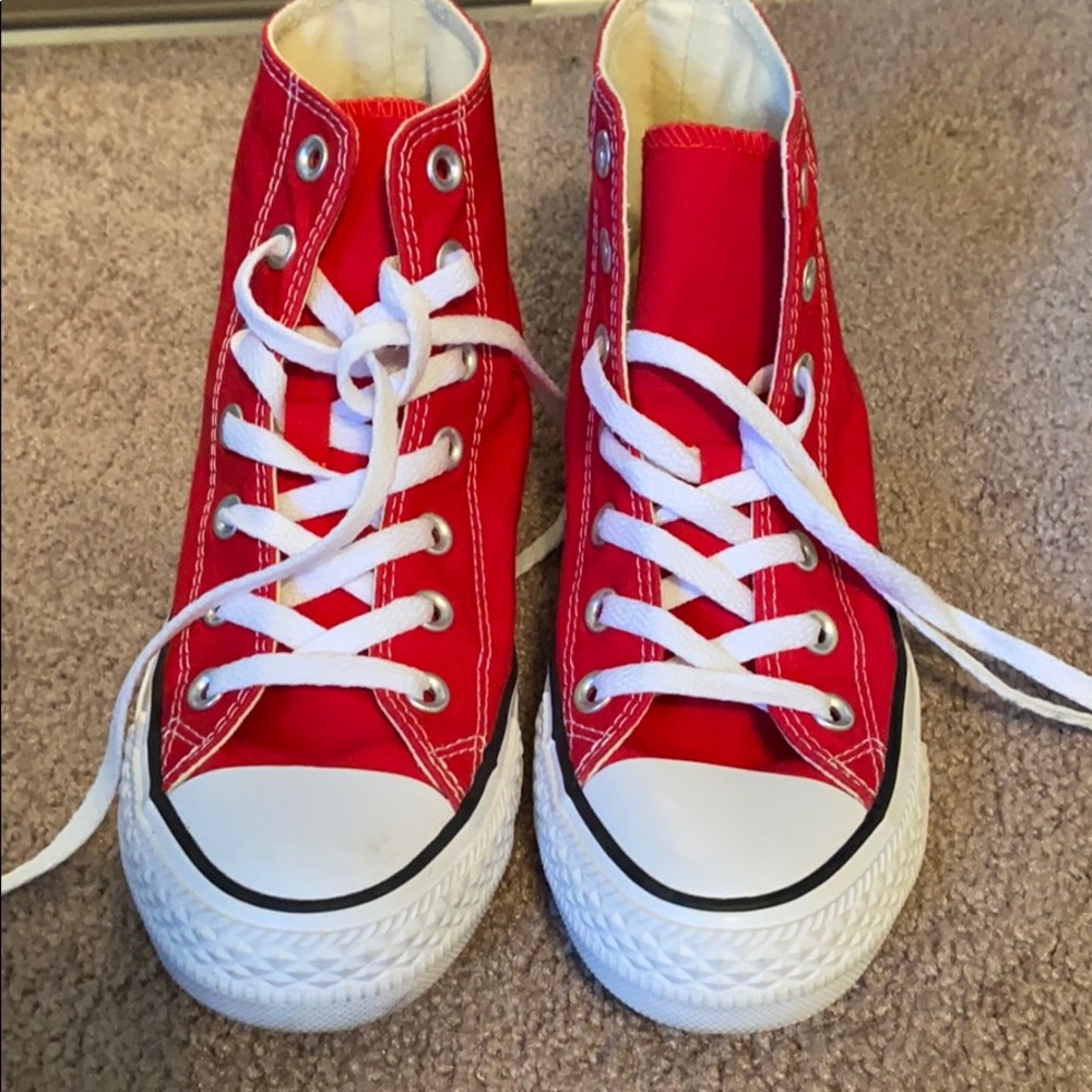 Red High Top Converse Women’s 6.5